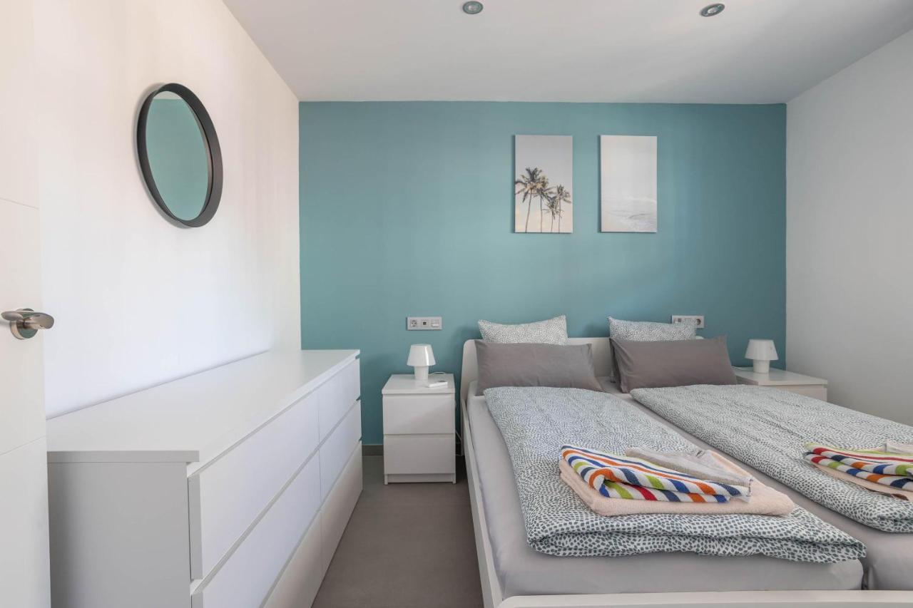 Apartment Arce Frontline Seaview Nerja Eksteriør billede